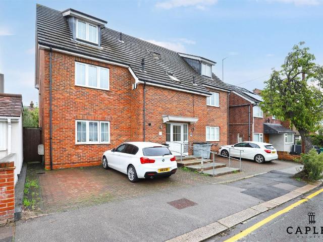 Apartment for rent in South Woodford, Isle Of Man