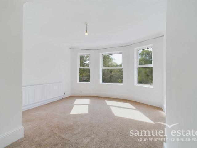 Apartment for rent in Streatham, Greater London