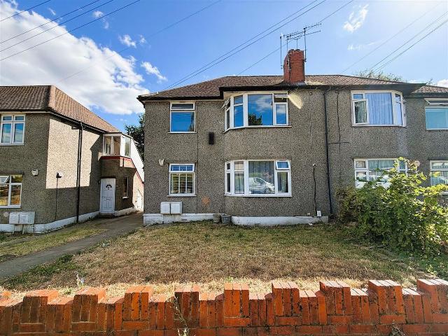 Apartment for rent in Petts Wood, Greater London
