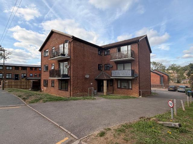 Apartment for rent in Reffles Bridge, Reigate and Banstead