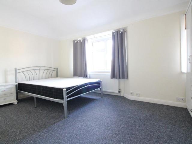 Apartment for rent in London Borough of Hillingdon, Greater London