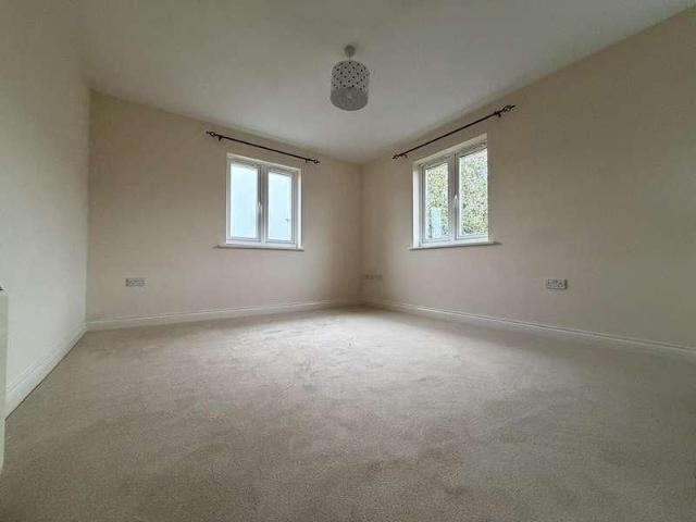 Apartment for rent in Lodbourne, Gillingham