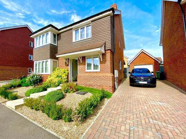 Apartment for rent in Midway, Kent