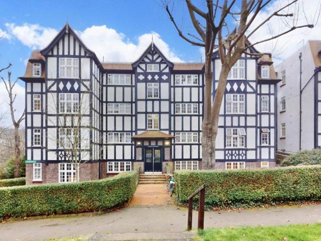 Apartment for rent in Highgate, Greater London