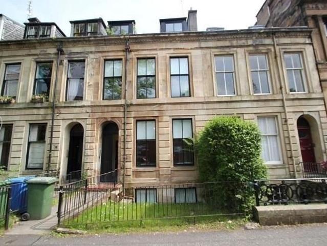 Studio for rent in Hillhead, Scotland