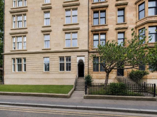 Apartment for rent in Hillhead, Scotland