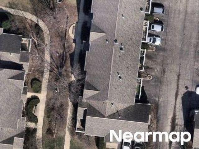 Condo for sale in Aurora, Illinois