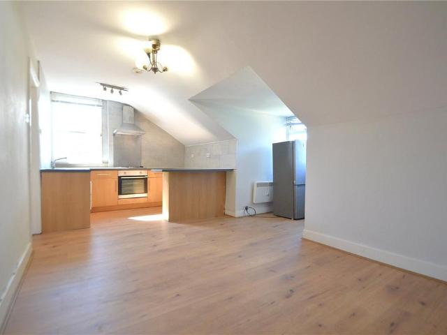 Apartment for rent in London Borough of Croydon, Greater London