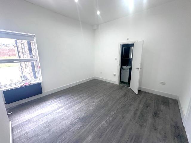 Room for rent in London Borough of Croydon, Greater London