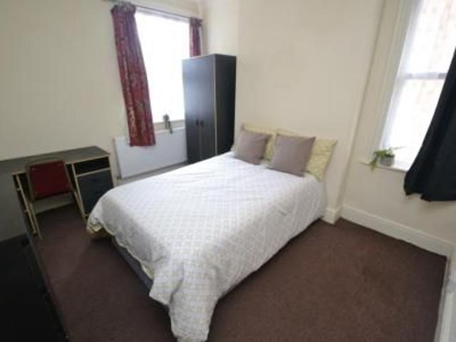 Room for rent in Lady Bay, Barton In Fabis