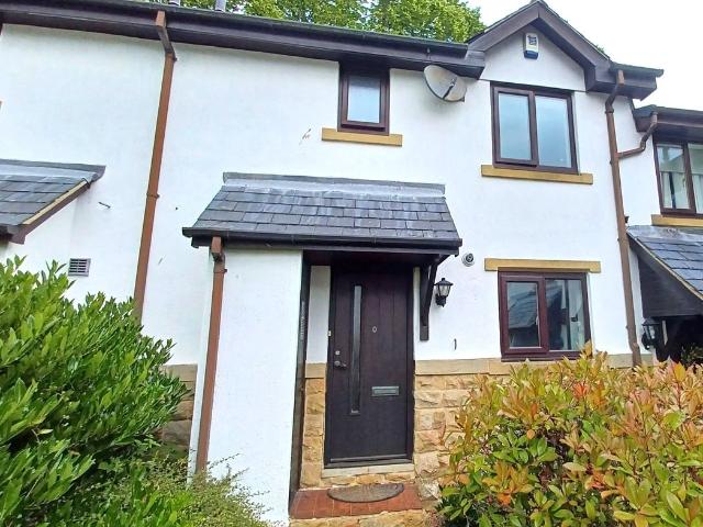 House for rent in Oakwood, West Yorkshire