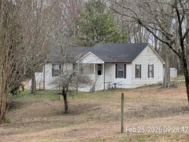 House for sale in Flat Rock, Alabama