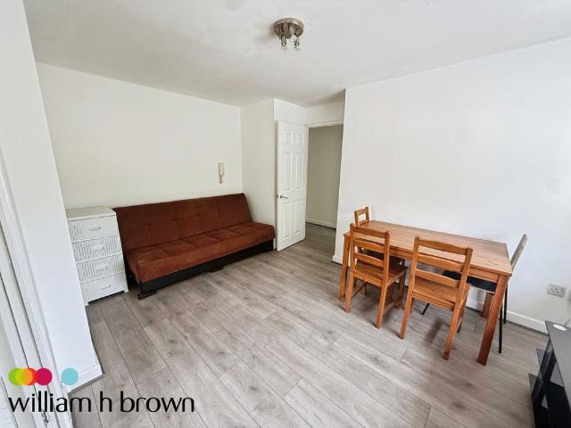 Apartment for rent in Purfleet, Essex