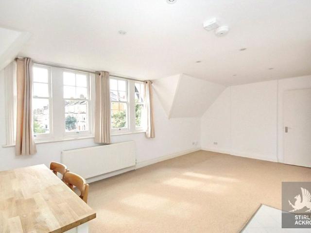 Apartment for rent in Putney, Greater London
