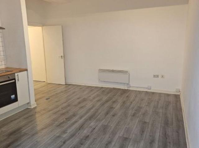 Apartment for rent in Calderstones