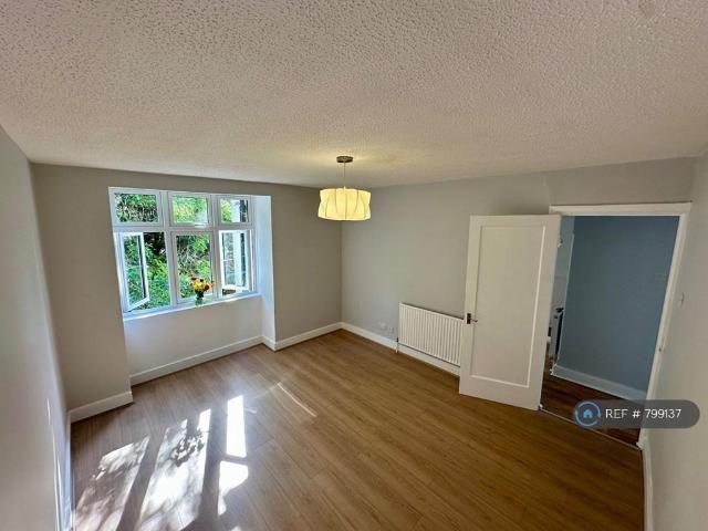 Apartment for rent in Upper Walthamstow, Greater London