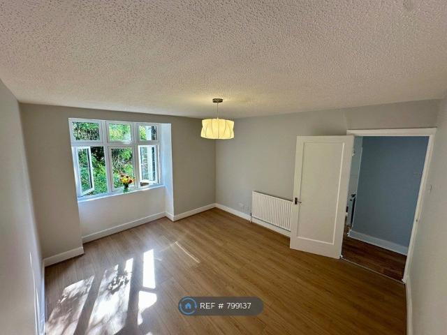 Apartment for rent in Upper Walthamstow, Greater London