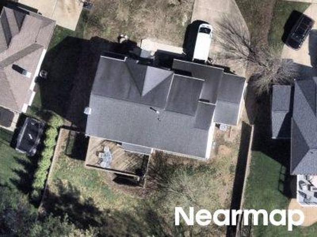 House for sale in Ashley Oaks, Strongsville