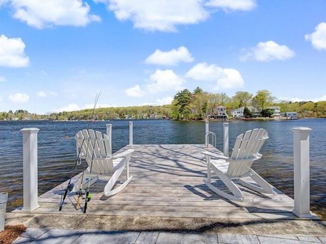 House for sale in Hopkinton, Massachusetts