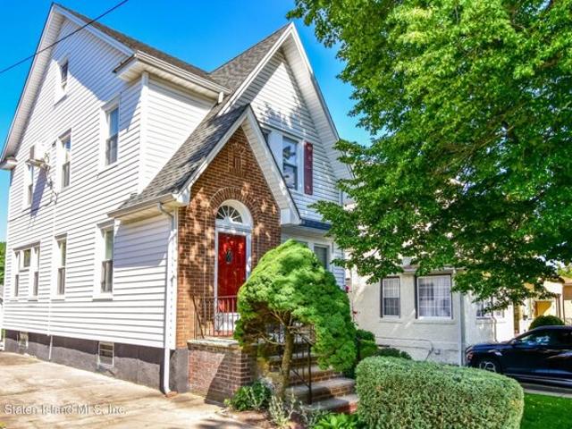 House for sale in Arverne, New York