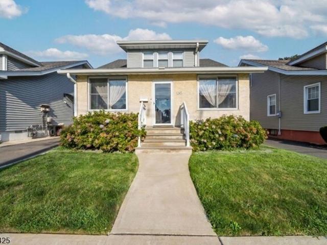 House for sale in Union, Union County