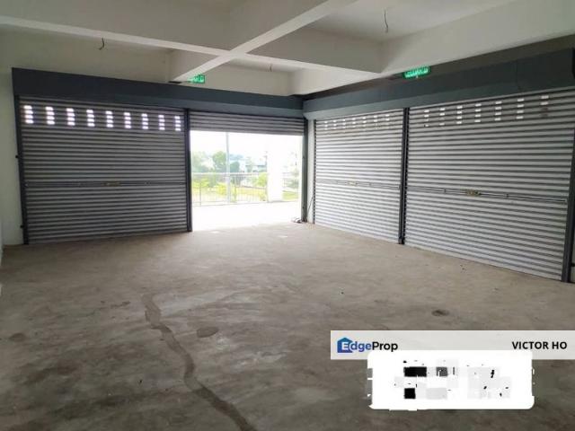 Shop for rent in Sendayan Village, Negeri Sembilan