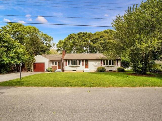 House for sale in Hyannis, Hyannis