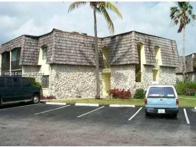 Condo for sale in Oakland Park