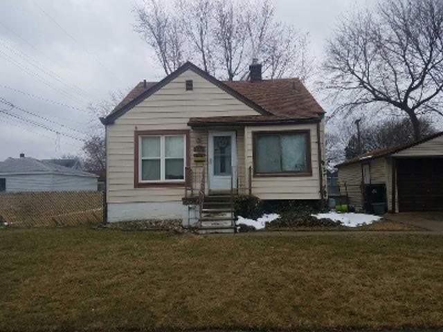 House for sale in Roseville, Michigan