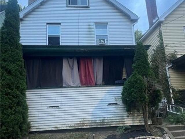 House for sale in Mckeesport