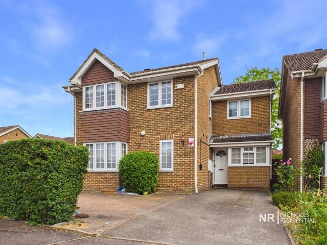 House for rent in Hook, Greater London