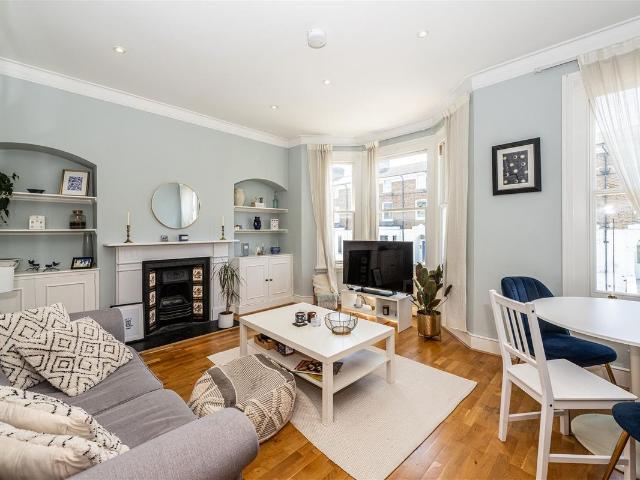 Apartment for rent in Shepherd's Bush, Greater London
