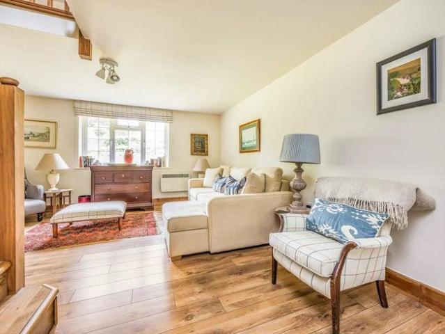 House for rent in West Lavington, Littlecote
