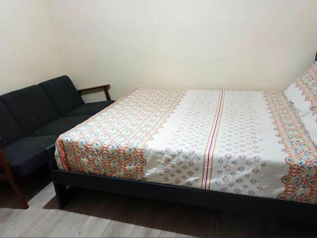 Room for rent in Seven Kings, Greater London