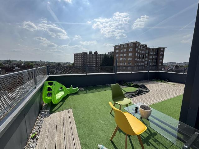 Apartment for rent in Cricklewood, Greater London