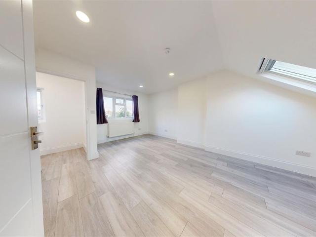 Room for rent in Cricklewood, Isle Of Man