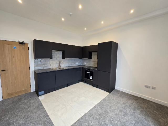 Apartment for rent in Mount Pleasant, Swansea
