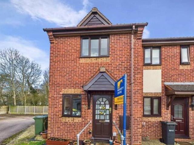 House for sale in Lyppard Grange, Worcester