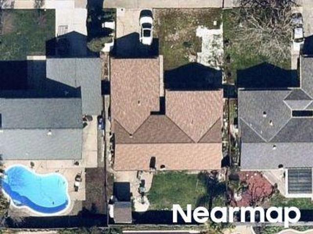 House for sale in Fair Oaks