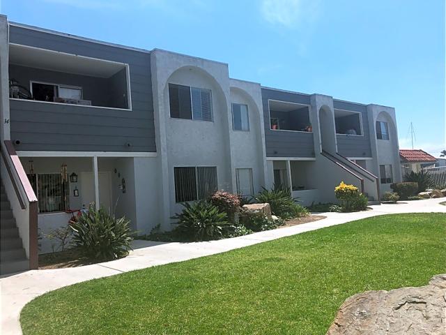 Apartment for rent in Oceanside, California