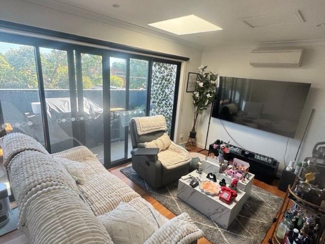 Room for rent in Camerons Creek, Victoria