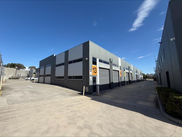 Warehouse for rent in Camerons Creek, Victoria