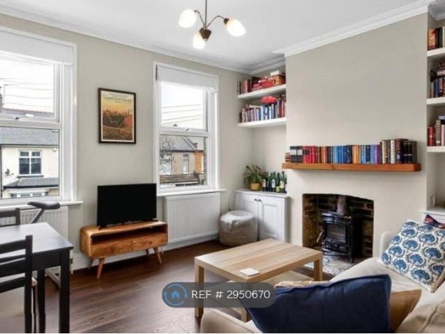 House for rent in Brunswick Park, Greater London