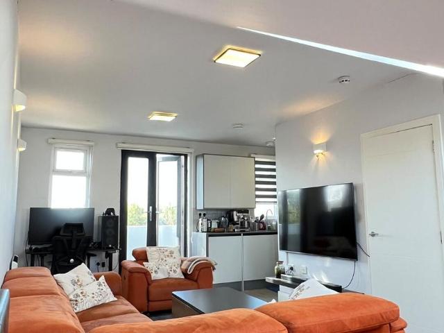 Studio for rent in London Borough of Barnet, Greater London