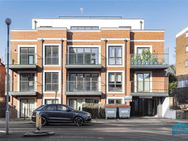 Apartment for rent in Whetstone, Greater London