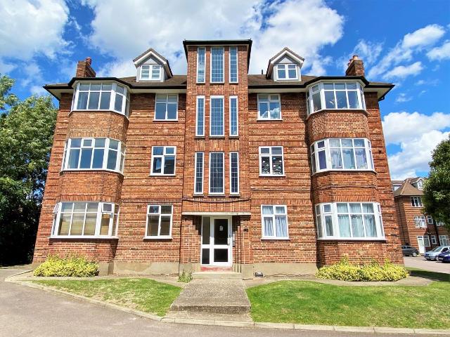 Apartment for rent in Brunswick Park, Greater London
