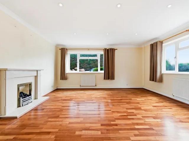 House for rent in Forest Green, Bray