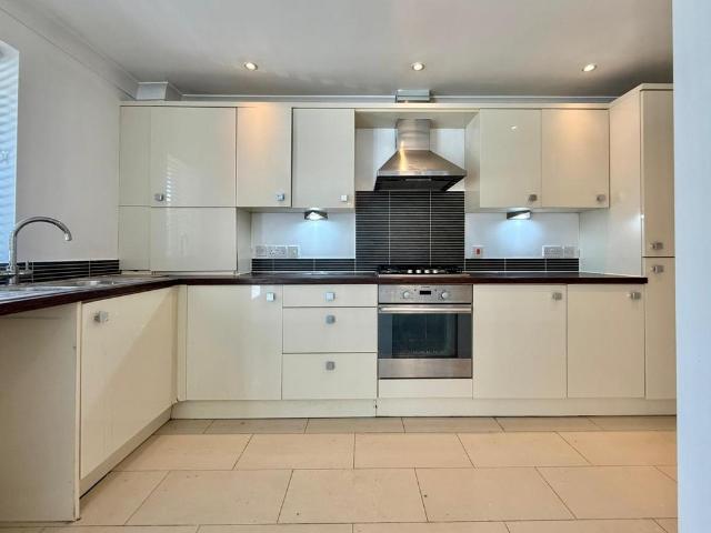 Apartment for rent in West Cliff, Bournemouth