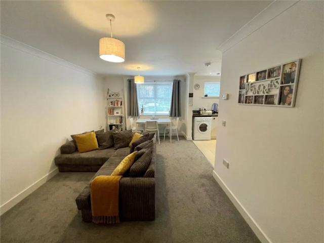 Apartment for rent in West Cliff, Bournemouth