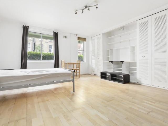 Apartment for rent in Somers Town, Greater London